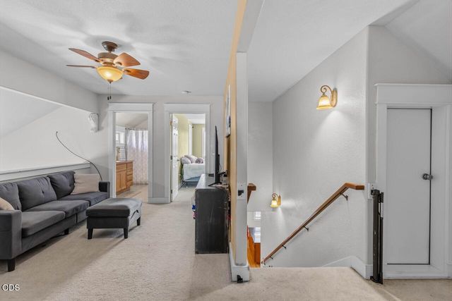 14501 Avalon Road, White City, OR 97503