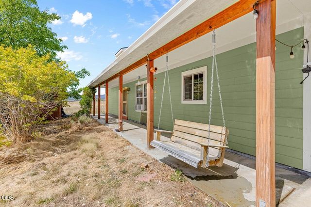 14501 Avalon Road, White City, OR 97503