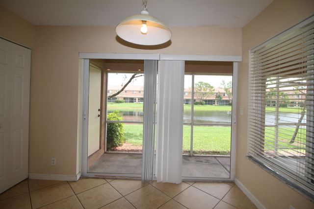 6602 Sandy Bank Terrace, Riviera Beach, FL 33407