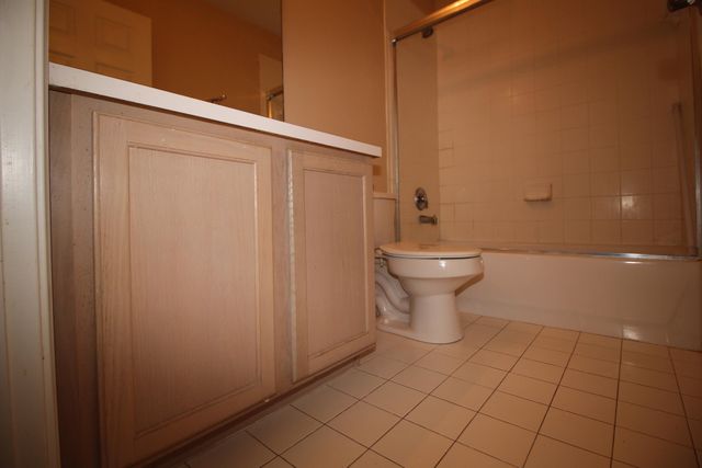 6602 Sandy Bank Terrace, Riviera Beach, FL 33407