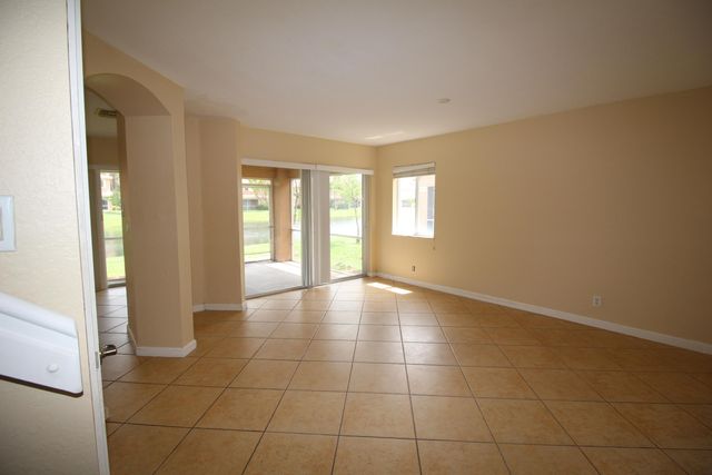 6602 Sandy Bank Terrace, Riviera Beach, FL 33407