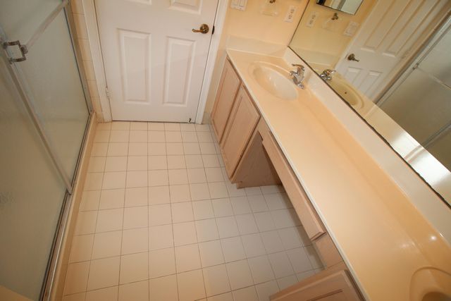 6602 Sandy Bank Terrace, Riviera Beach, FL 33407