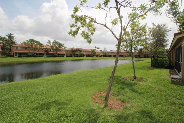 6602 Sandy Bank Terrace, Riviera Beach, FL 33407