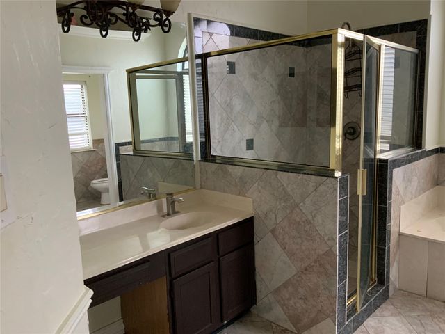 404 Saddle Head Drive, Desoto, TX 75115