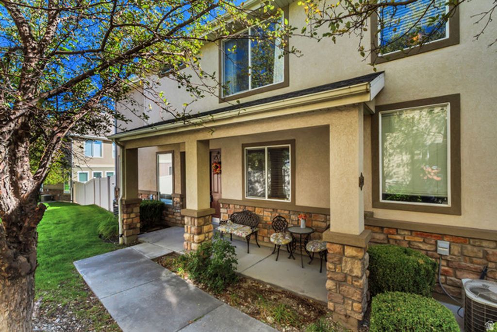 3952 W SERENITY VIEW DR, West Jordan, UT 84084 — photo 2