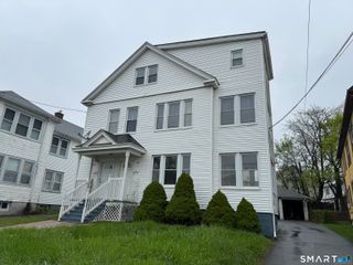 94-96 Thomaston Street, Hartford, CT 06112