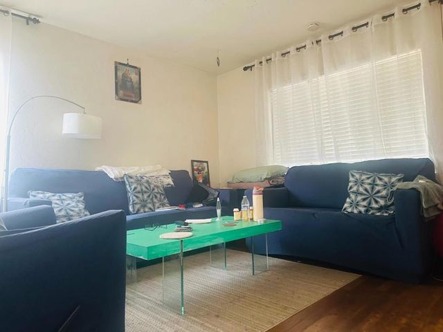 1081 Newhall Street, San Jose, CA 95126