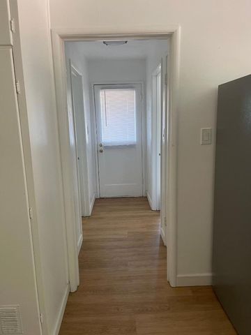 1081 Newhall Street, San Jose, CA 95126