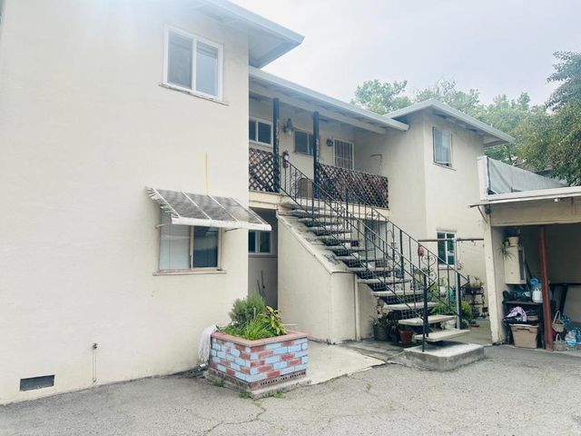 1081 Newhall Street, San Jose, CA 95126