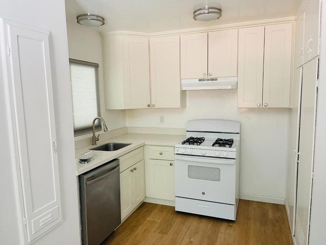 1081 Newhall Street, San Jose, CA 95126
