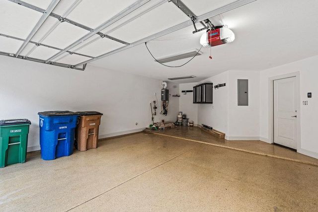 6533 E Hill DR 3, Austin, TX 78731