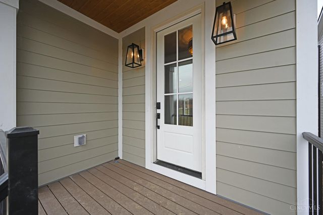 7408 Orchard Street, Columbia Twp, OH 45227