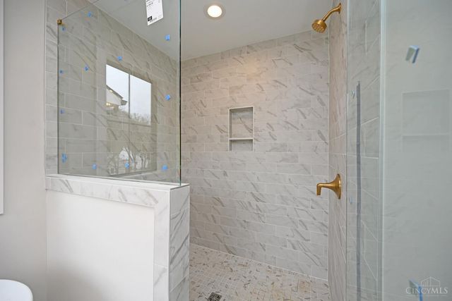 7408 Orchard Street, Columbia Twp, OH 45227