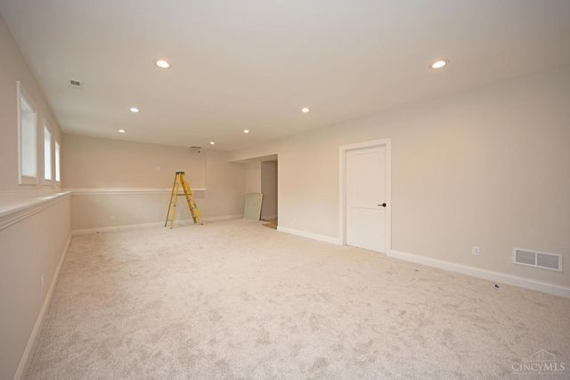 7408 Orchard Street, Columbia Twp, OH 45227