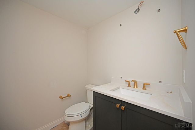 7408 Orchard Street, Columbia Twp, OH 45227