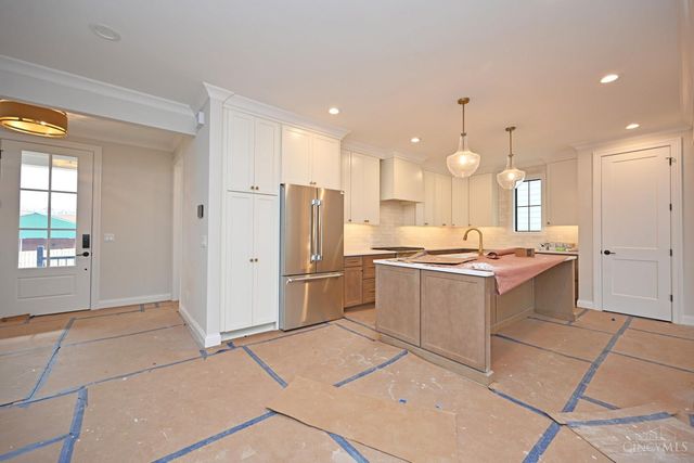 7408 Orchard Street, Columbia Twp, OH 45227