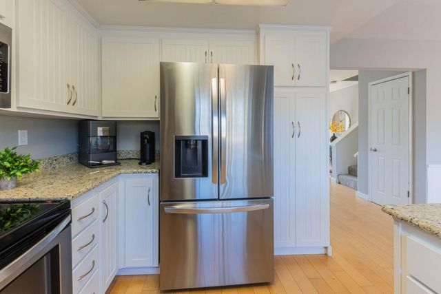 19311 Creekside Circle, Salinas, CA 93908