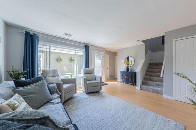 19311 Creekside Circle, Salinas, CA 93908