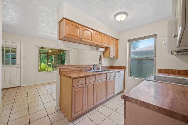 19907 Lions Gate Drive, Humble, TX 77338