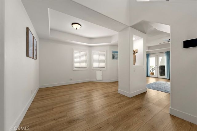 1014 England Street, Huntington Beach, CA 92648