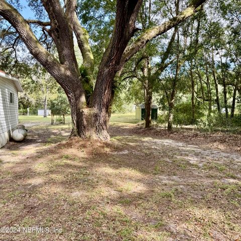 106 HELEN Avenue, Interlachen, FL 32148