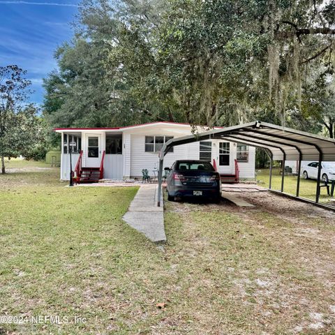 106 HELEN Avenue, Interlachen, FL 32148