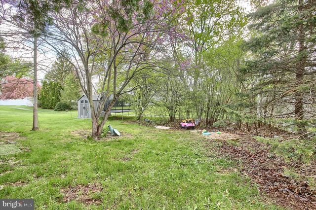114 HEATHER DR, Harrisburg, PA 17112