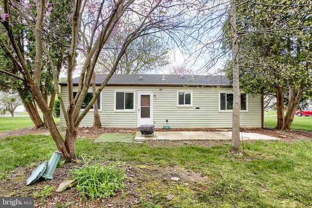 114 HEATHER DR, Harrisburg, PA 17112