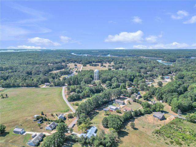 1048 Old Gantt Mill Road, Anderson, SC 29625