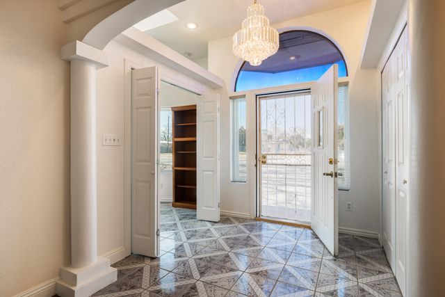 314 Don Carlos Avenue NE, Los Lunas, NM 87031