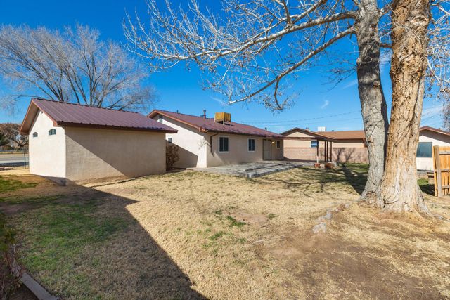 314 Don Carlos Avenue NE, Los Lunas, NM 87031