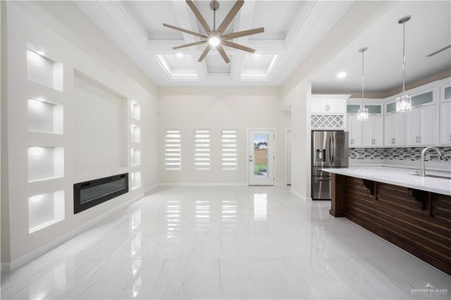 3911 Crimson Avenue, Mission, TX 78572