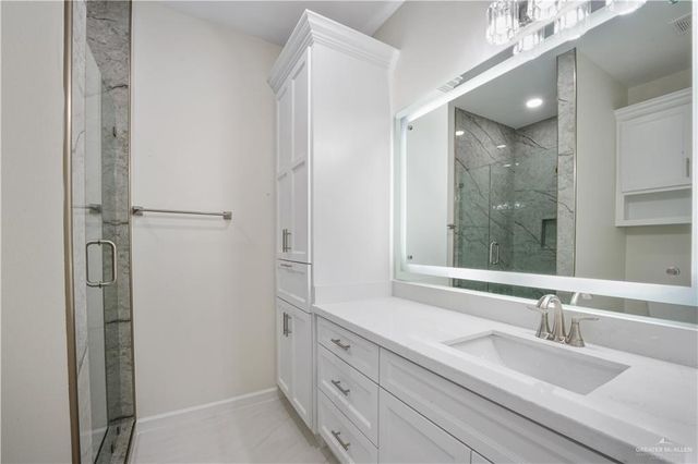 3911 Crimson Avenue, Mission, TX 78572