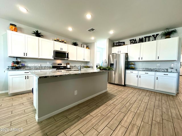 5512 W THURMAN Drive, Laveen, AZ 85339