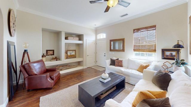 4207 Serena Lane, Clovis, CA 93619