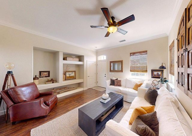 4207 Serena Lane, Clovis, CA 93619