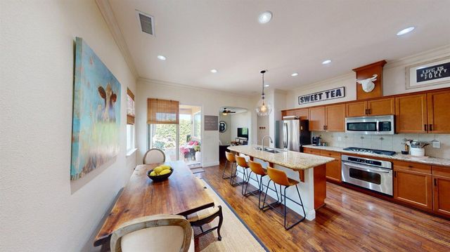 4207 Serena Lane, Clovis, CA 93619