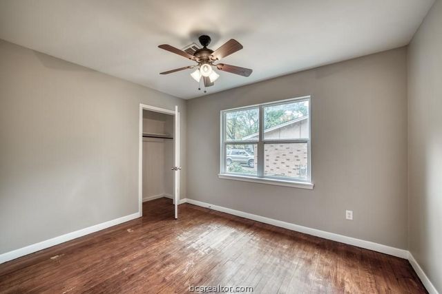 4006 Glenn Oaks Drive, Bryan, TX 77802