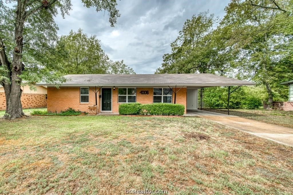 4006 Glenn Oaks Drive, Bryan, TX 77802