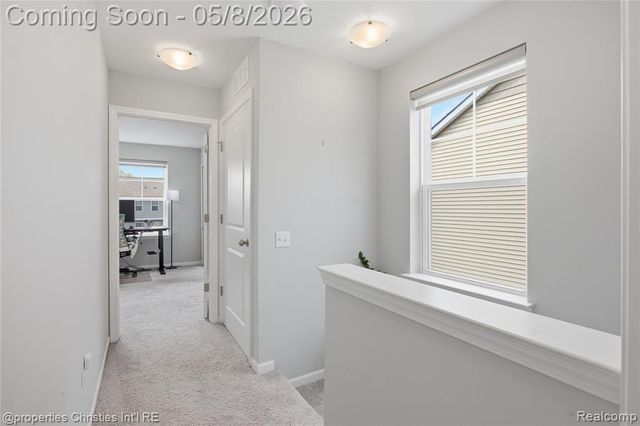 402 Jeff Keeton Drive, Hazel Park, MI 48030