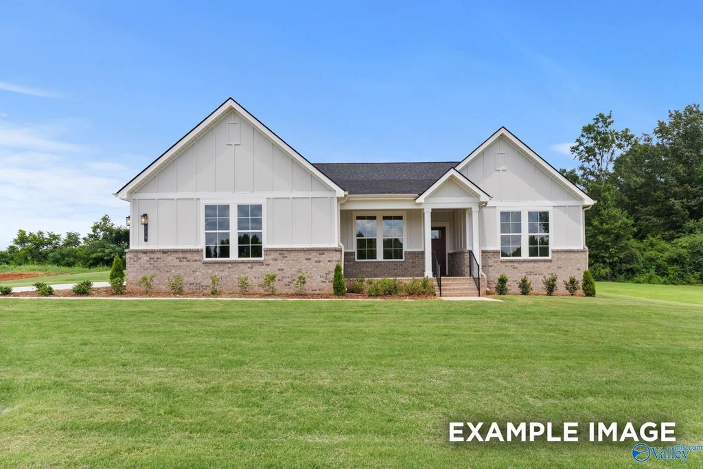 7505 Speckle Belly Boulevard, Owens Cross Roads, AL 35763