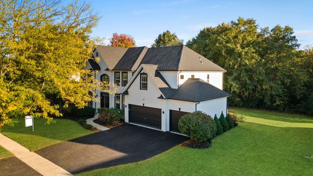 517 Meadowwood Lane, Oswego, IL 60543