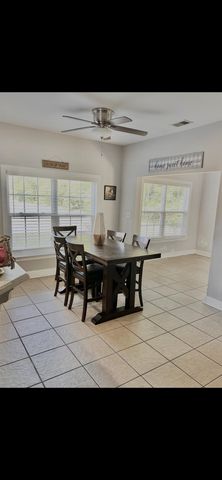 637 W Oak Circle Dr., Myrtle Beach, SC 29588
