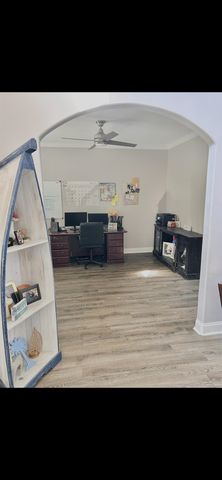637 W Oak Circle Dr., Myrtle Beach, SC 29588
