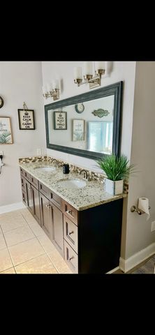 637 W Oak Circle Dr., Myrtle Beach, SC 29588