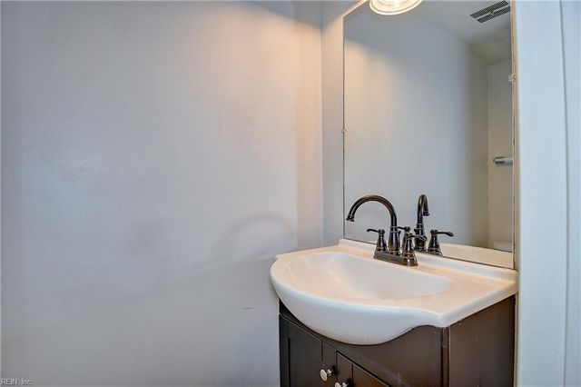 700 Lake Edward DR, Virginia Beach, VA 23462