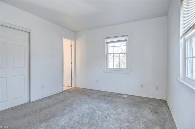 700 Lake Edward DR, Virginia Beach, VA 23462