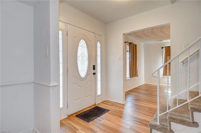 700 Lake Edward DR, Virginia Beach, VA 23462