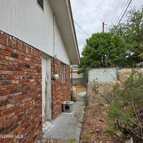 9553 POINCIANA Street, El Paso, TX 79924