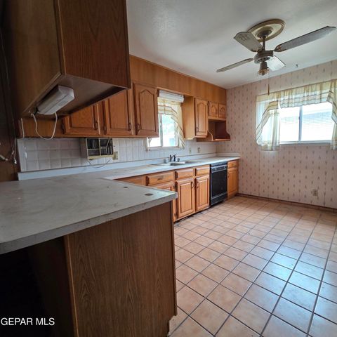 9553 POINCIANA Street, El Paso, TX 79924
